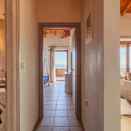 Mani Panoramic Seaviews - Luxury Summer Haven Levktron