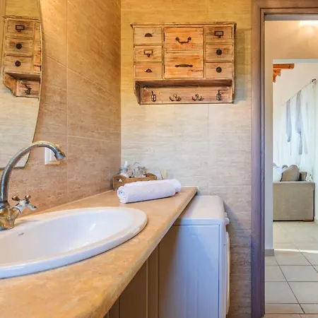 Mani Panoramic Seaviews - Luxury Summer Haven