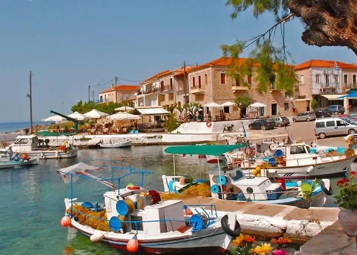 Daire Mani Panoramic Seaviews - Luxury Summer Haven Lévktron